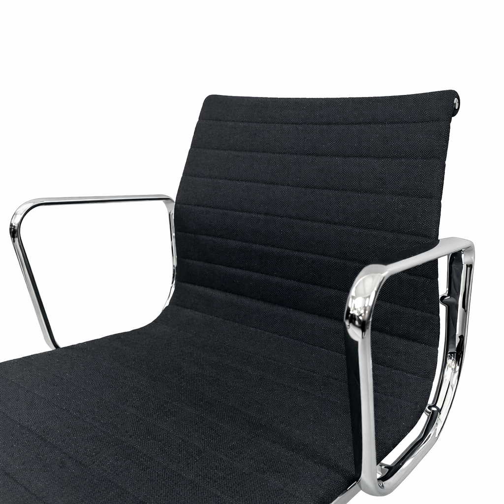 Vitra EA 108 Hopsak schwarz · Chrom