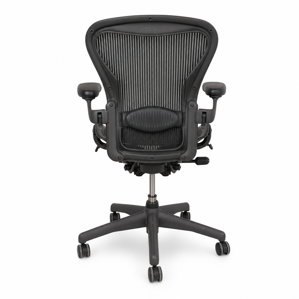 Herman Miller Mirra 1 Bürostuhl in Anthrazit-Schwarz mit Netzrücken, Lordosenstütze und verstellbaren Armlehnen.